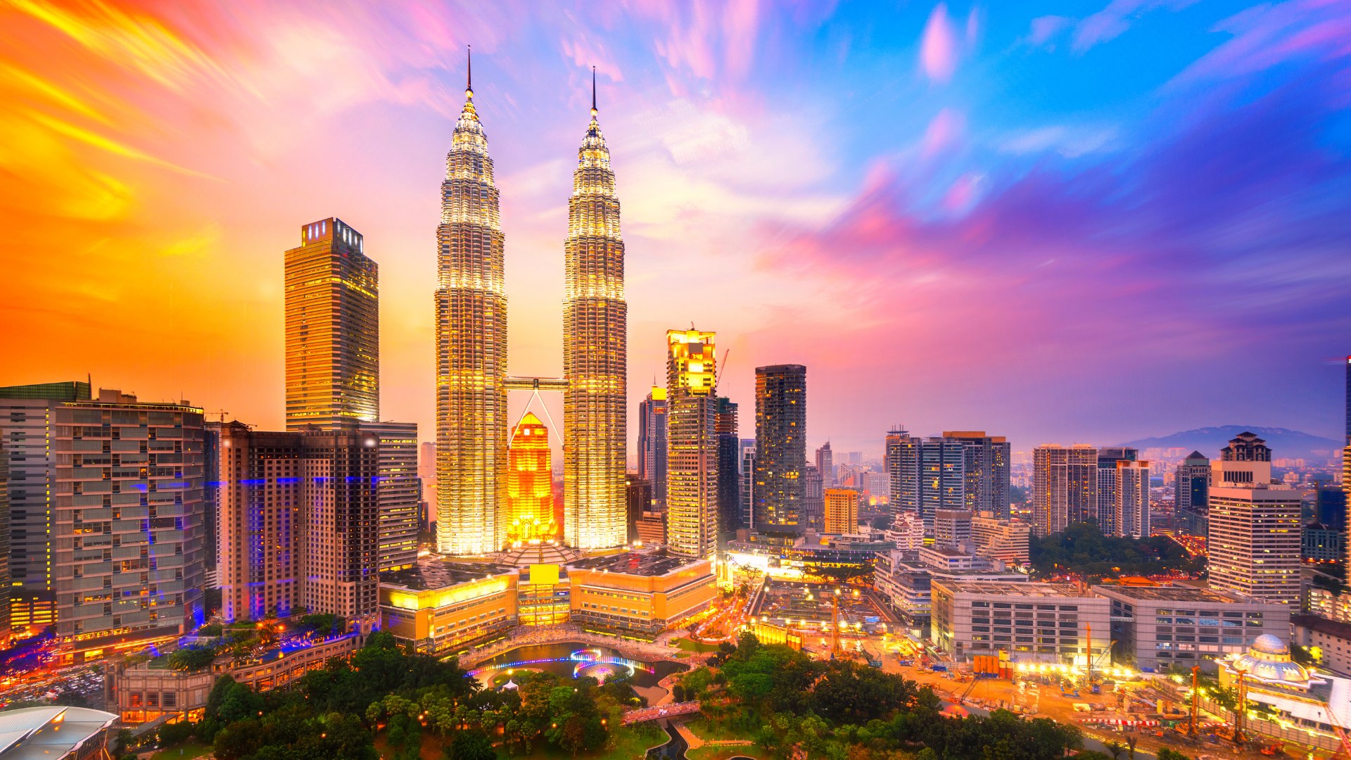Malaysia Universities - Petronas Twin Towers